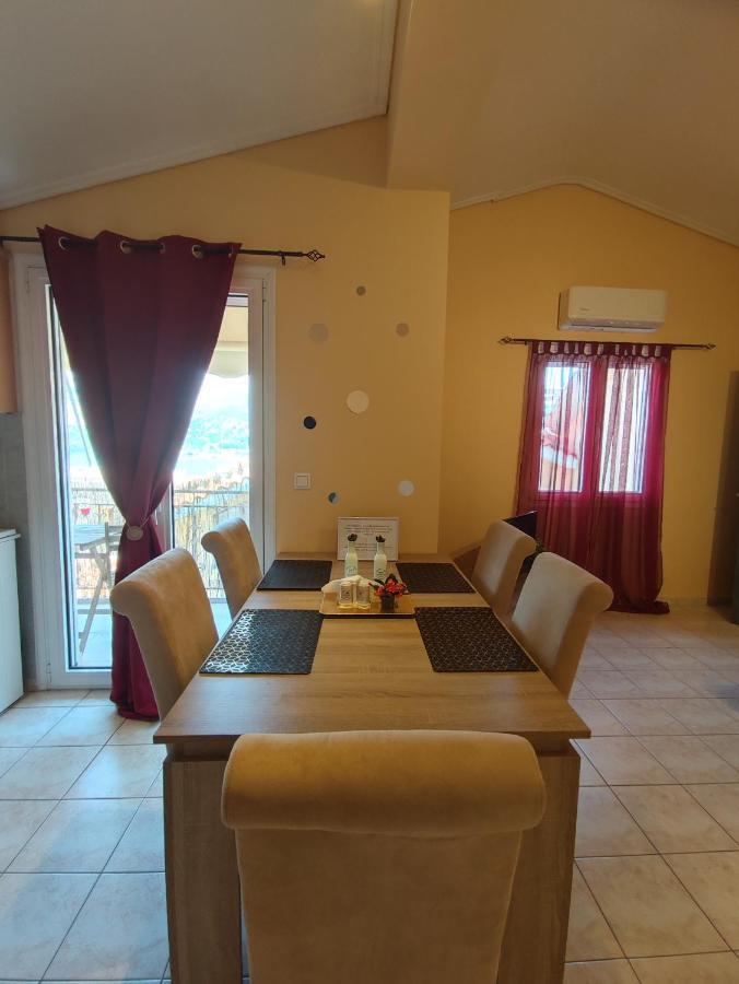 John'S Apartment 4 In Argostoli Экстерьер фото